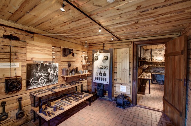 Hydrowerkstatt und Museum von Ööbikuoru